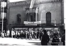 El català al carrer